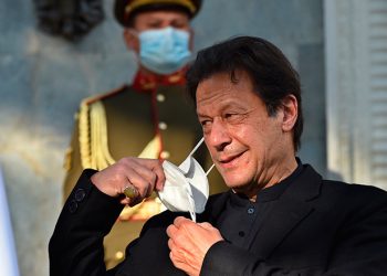 पाकिस्तान प्रहरीले थाल्यो इमरान खानमाथि अनुसन्धान