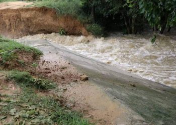 कपालिवस्तु विजयनगरमा बर्षाका कारण शंकरपुर ताल फुट्योः स्थानीय जोखिममा, सतर्कता अपनाउन आग्रह
