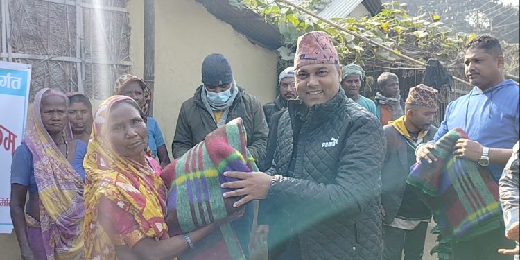 जाडोले जनजीवन प्रभावित परिवारलाई कम्बल