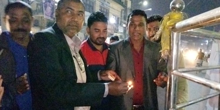 दीप प्रज्वलन गरि मनाइयाे ७३ औ प्रजातन्त्र दिवस