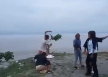 युवतीको ‘ग्याङ फाइट’, एक पक्राउ