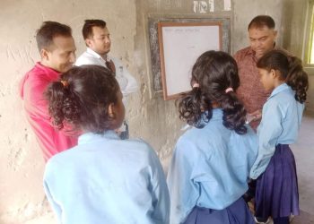 सामुदायिक विद्यालयको छड्के निरीक्षण