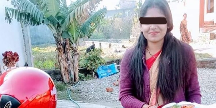 मिटरब्याजी  आरोपमा एक महिला पक्राउ