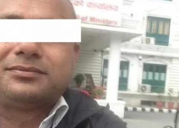 रामधुनी नगरपालिका वडा नं. ७ का वडाध्यक्ष एक महिलासँग होटलबाट रंगेहात पक्राउ