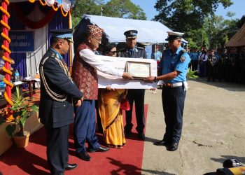 ट्राफीक बरिष्ठ हवल्दार पुरस्कृत