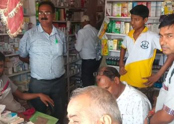 फार्मेसीहरुमा अनुगमन:तीन औषधि पसलहरु नवीकरण नगरेको भेटियो