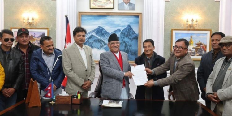 प्रादेशिक अस्पताल इनरुवामै राख्न प्रधानमन्त्रीको ध्यानाकर्षण